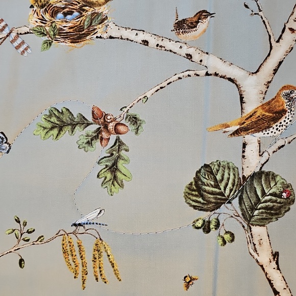 Table Runner - Picture 7 of 10